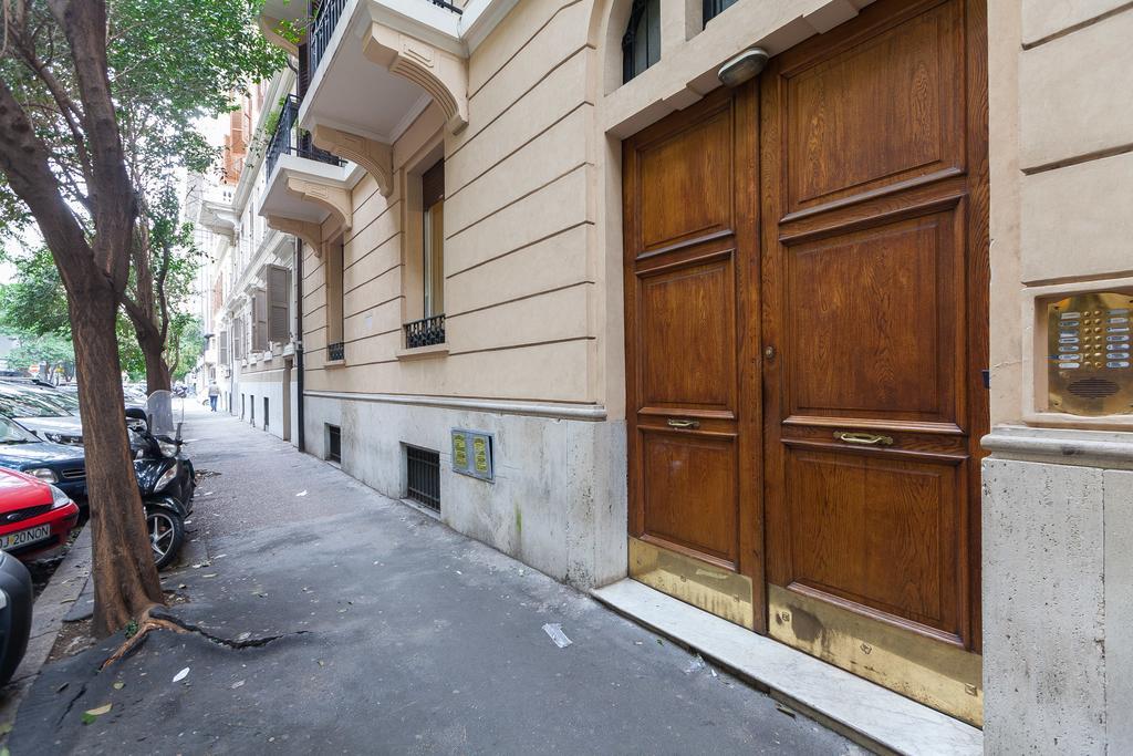 Betty Holiday Valadier Roma Exterior foto