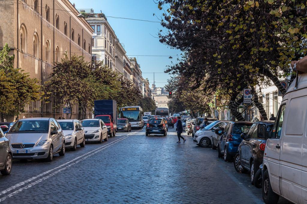 Betty Holiday Valadier Roma Exterior foto